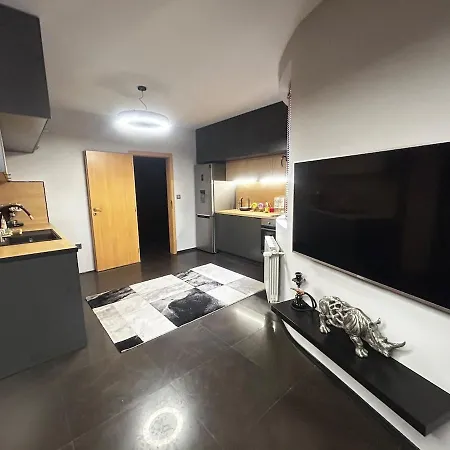 Bohemian 1 - Fast Wi-fi, Ac, Balconies Апартамент *