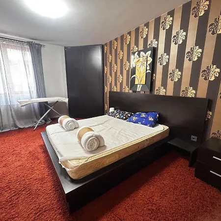 Bohemian 1 - Fast Wi-fi, Ac, Balconies *